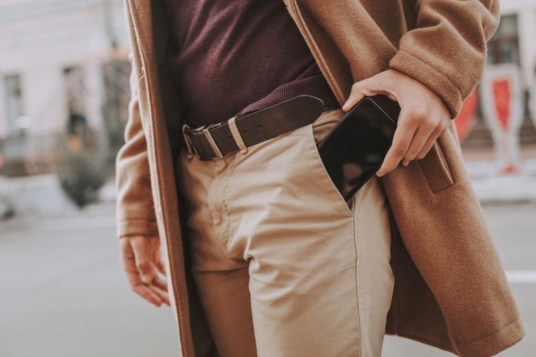 Невролог объяснила, почему возникает ощущение фантомной вибрации телефона